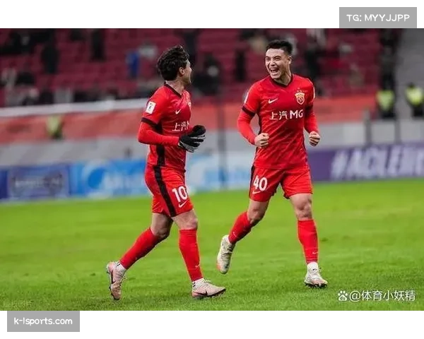 海港颜骏凌封堵拉唐单刀，门将出色发挥避免更大比分失利